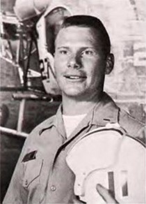 Photo of Captain Robert Dotson Huie